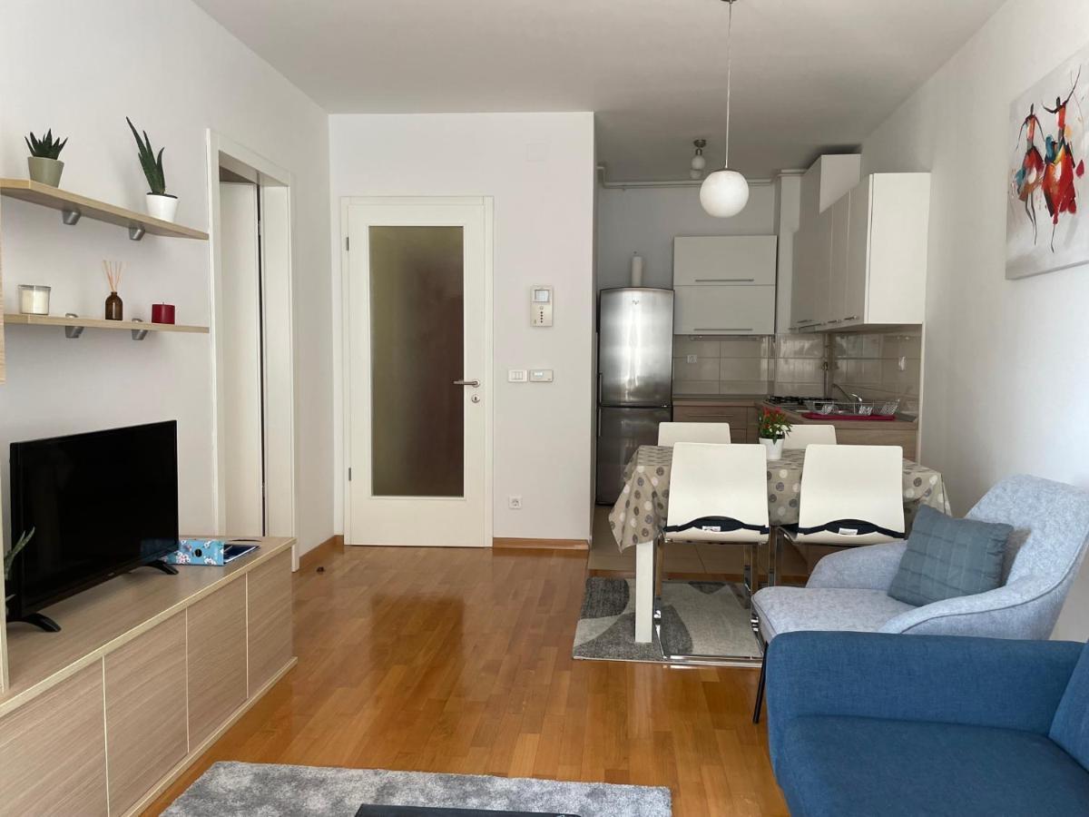 Apartment Jelena ซาเกร็บ ภายนอก รูปภาพ